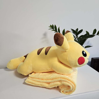 Мягкая игрушка с пледом Pikachu