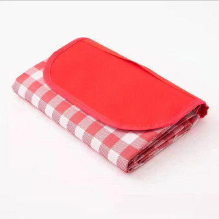 Коврик-сумка для пикника водостойкий Клеточка красный 150х100