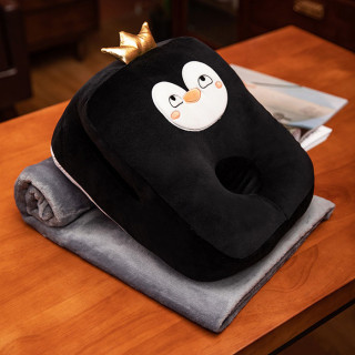 Подушка-муфта декоративная с пледом Пингвин