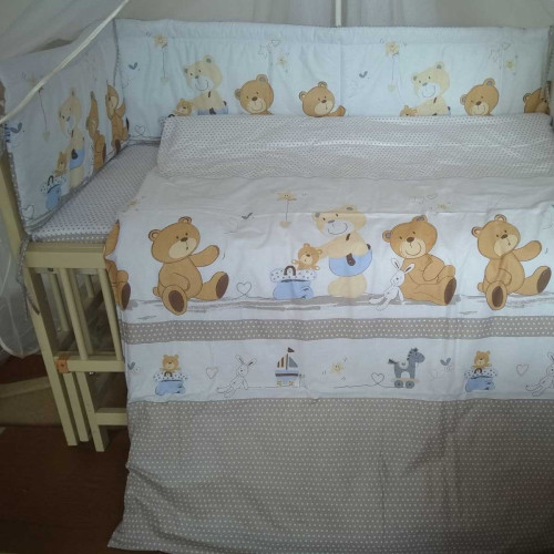 Защита на детскую кроватку из 2 частей Мишка и Звездочка бежевая