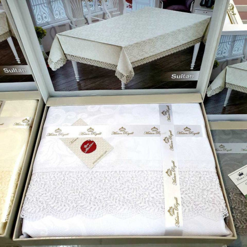 Скатертина прямокутна жакардова Maison Royale Sultan біла 160х220
