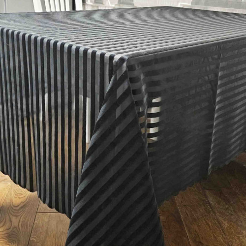 Скатертина прямокутна Exklusiv jacquard Silver Чорна 160*220