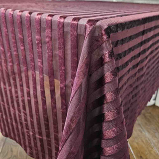 Скатерть прямоугольная Exklusiv jacquard Silver Темно-розовая 160*220