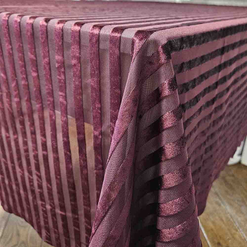 Скатерть прямоугольная Exklusiv jacquard Silver Темно-розовая 160*220